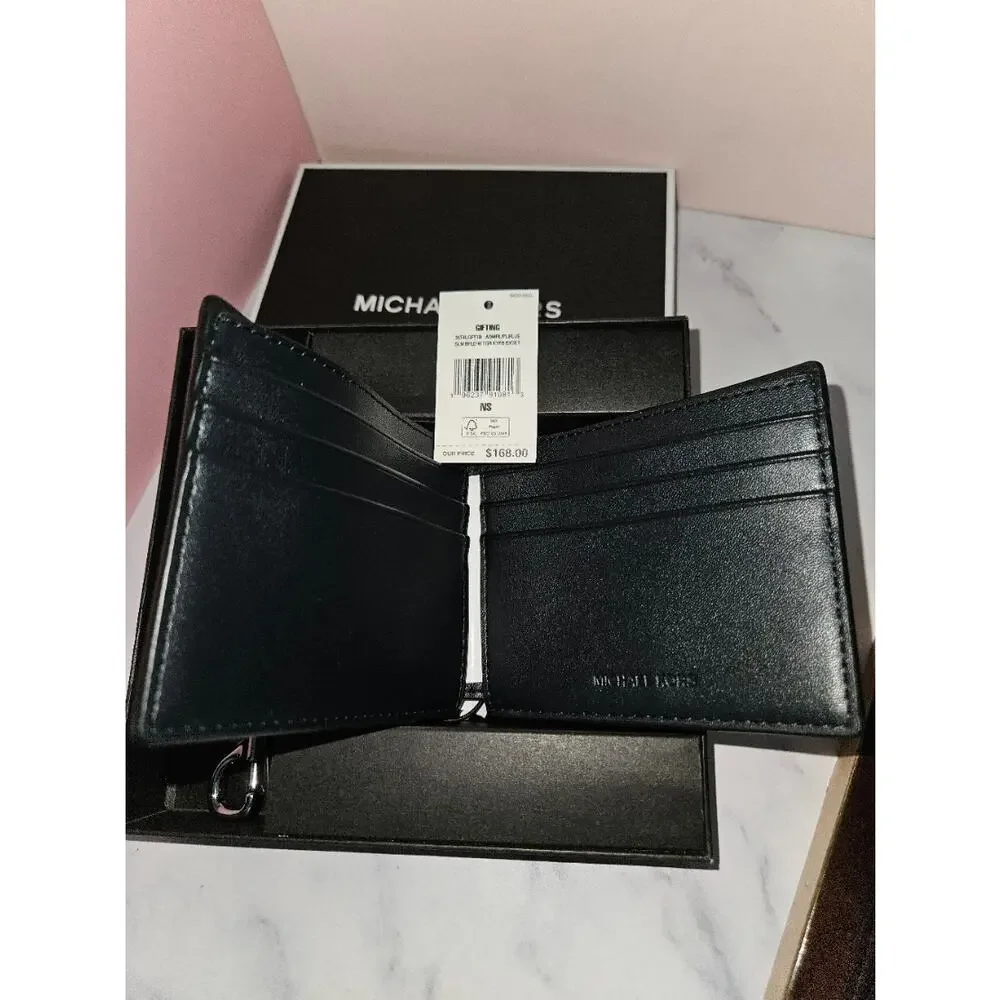 Michael Kors Logo Wallet and Key Chain Gift Set